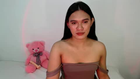 Snapshot of ready2care4youbabe chatting on January 22, 2025, 2:24 pm Beth online show from January 22, 2025, 2:24 pm