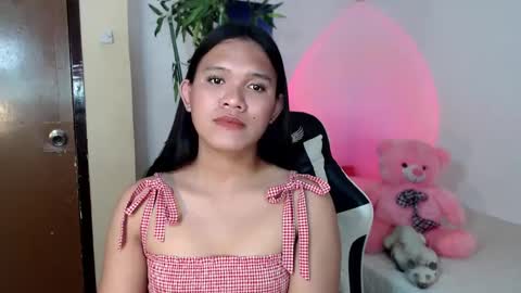 Snapshot of ready2care4youbabe chatting on February 16, 2025, 10:32 am Beth online show from February 16, 2025, 10:32 am