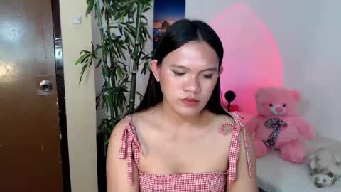 Snapshot of ready2care4youbabe chatting on February 17, 2025, 5:04 am Beth online show from February 17, 2025, 5:04 am