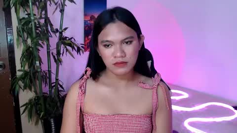 Snapshot of ready2care4youbabe chatting on February 24, 2025, 4:16 am Beth online show from February 24, 2025, 4:16 am