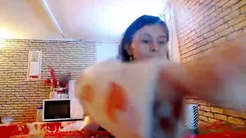 real_coupl3 online show from January 12, 2026, 9:20 pm