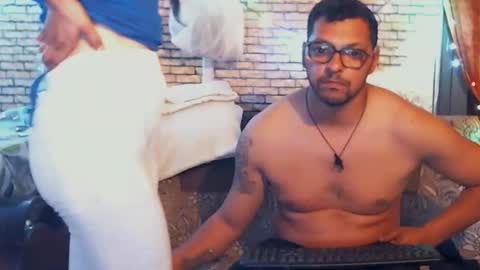 real_coupl3 online show from May 12, 2026, 7:11 pm