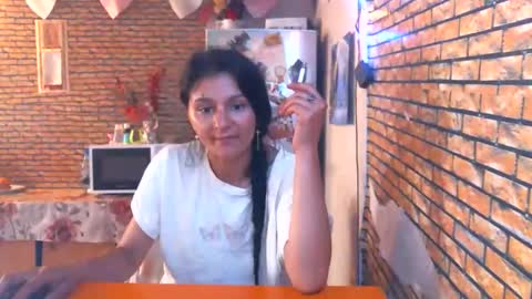real_coupl3 online show from May 28, 2026, 7:38 am