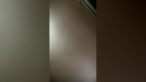 Snapshot of reallife1993 chatting on April 5, 2026, 10:40 pm reallife1993 online show from April 5, 2026, 10:40 pm