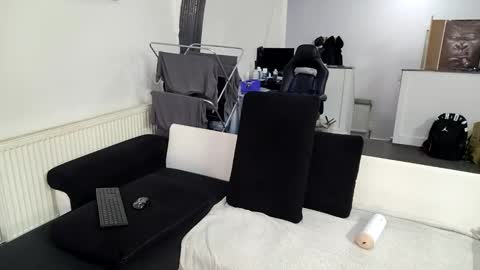 Snapshot of reallyman7 chatting on March 7, 2025, 1:09 am Ask me online show from March 7, 2025, 1:09 am