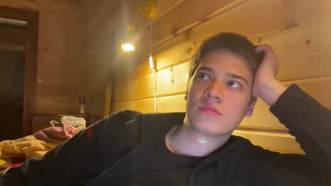 AliceEve online show from October 19, 2025, 7:47 pm