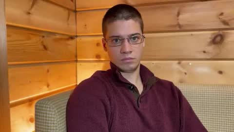 AliceEve online show from December 4, 2025, 2:37 pm