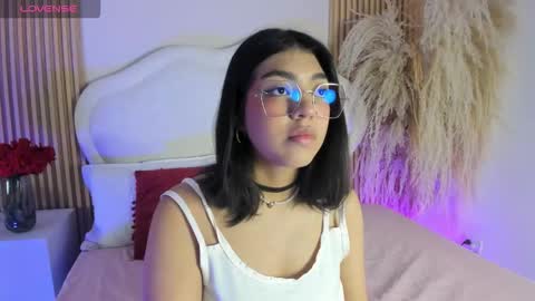 Snapshot of rebeca_taylor_ chatting on February 15, 2026, 12:25 pm rebeca_taylor_ online show from February 15, 2026, 12:25 pm