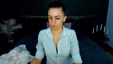 Snapshot of rebecca_diamonds chatting on February 9, 2026, 6:39 am rebecca_diamonds online show from February 9, 2026, 6:39 am