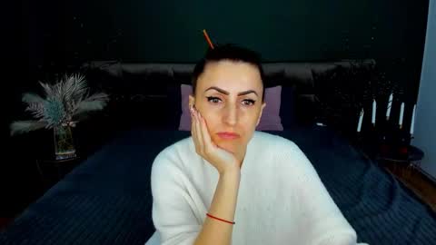 Snapshot of rebecca_diamonds chatting on February 13, 2026, 6:20 am rebecca_diamonds online show from February 13, 2026, 6:20 am