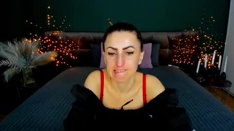 Snapshot of rebecca_diamonds chatting on February 20, 2026, 7:54 am rebecca_diamonds online show from February 20, 2026, 7:54 am