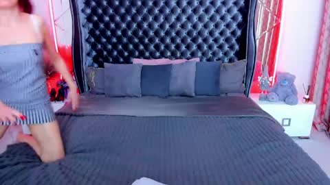 Snapshot of rebecca_diamonds chatting on April 12, 2026, 6:07 am rebecca_diamonds online show from April 12, 2026, 6:07 am