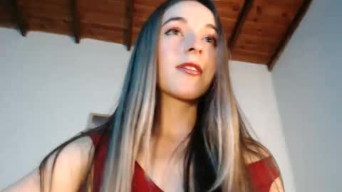 Snapshot of rebecca_johonsonn chatting on September 9, 2025, 11:37 pm Becca Johnsoon online show from September 9, 2025, 11:37 pm