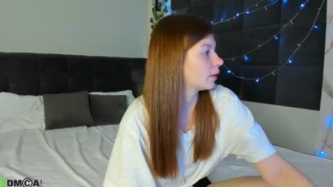 Snapshot of rebecca_myers chatting on June 24, 2026, 1:15 am Rebecca online show from June 24, 2026, 1:15 am