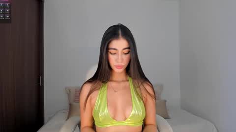 Rebecca online show from February 21, 2025, 2:59 pm