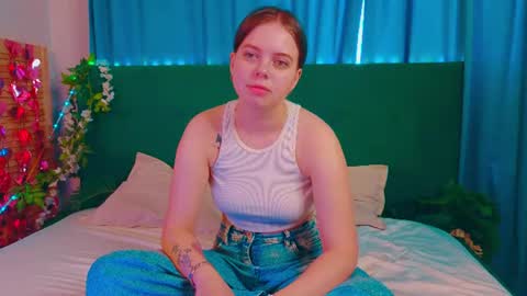 rebeccacruze online show from June 13, 2026, 8:56 am
