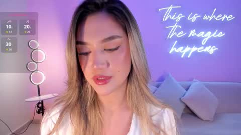 Rebe online show from October 29, 2025, 7:15 pm