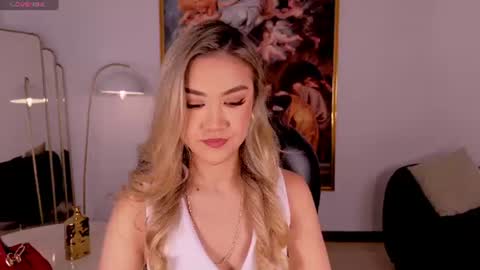 Snapshot of rebeccahudson_ chatting on June 11, 2026, 7:34 pm Rebe online show from June 11, 2026, 7:34 pm