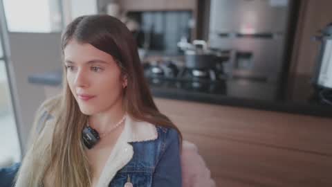 Snapshot of rebeccastonee chatting on January 14, 2026, 8:14 pm - Maria - Of rebeccastonec - telegram online show from January 14, 2026, 8:14 pm