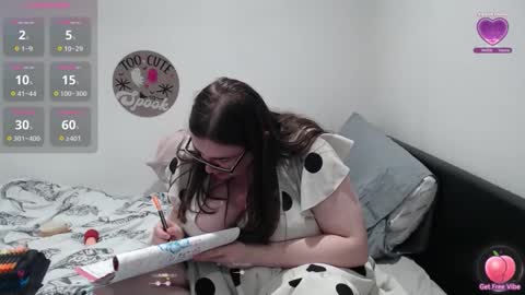 Snapshot of rebeccasummercam chatting on September 23, 2025, 12:35 am rebeccasummercam online show from September 23, 2025, 12:35 am