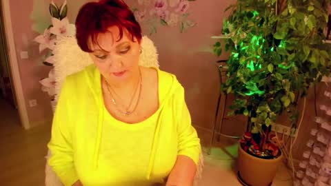Snapshot of rebekkacharm chatting on October 22, 2025, 4:51 pm rebekkacharm online show from October 22, 2025, 4:51 pm
