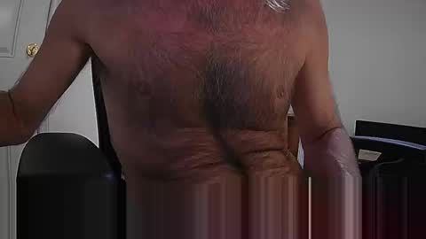 Snapshot of rebelyellin chatting on March 7, 2025, 9:40 am rebelyellin online show from March 7, 2025, 9:40 am