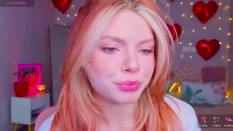 red__candy online show from March 6, 2026, 3:52 pm