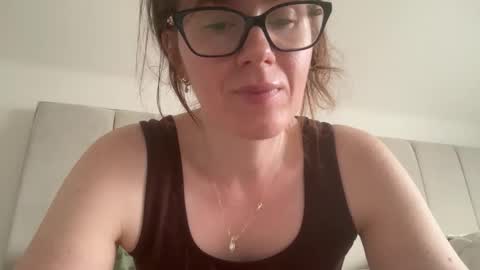 Rosie online show from May 4, 2026, 8:21 am