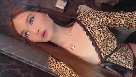 danika linn online show from September 9, 2025, 1:38 am
