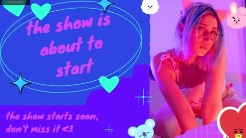 IG   OF red moonn online show from January 13, 2025, 12:09 am