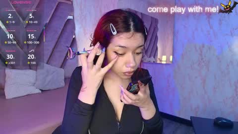 red_pandaa online show from April 12, 2026, 3:33 am