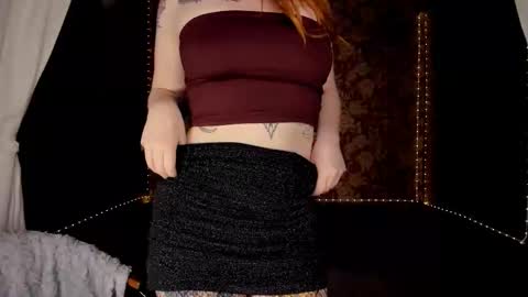 Snapshot of red_passsion chatting on March 6, 2026, 12:01 pm Mia online show from March 6, 2026, 12:01 pm