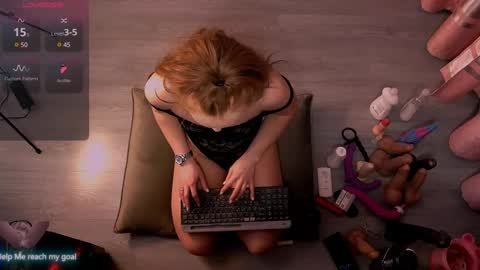 Redhead Shark online show from February 15, 2025, 3:39 pm