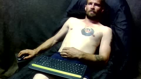 Kevin online show from November 9, 2025, 2:10 am