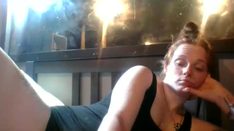 Lenae Redd online show from February 19, 2026, 11:17 am