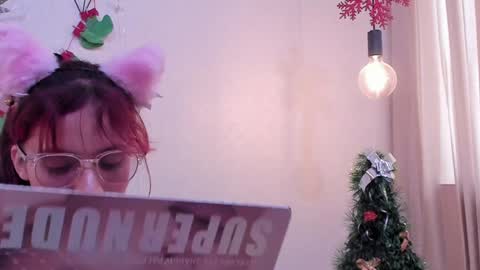 Snapshot of redmeloddy chatting on December 29, 2024, 7:32 pm Meloddy online show from December 29, 2024, 7:32 pm