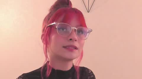 Snapshot of redmeloddy chatting on March 1, 2025, 7:26 pm Meloddy online show from March 1, 2025, 7:26 pm