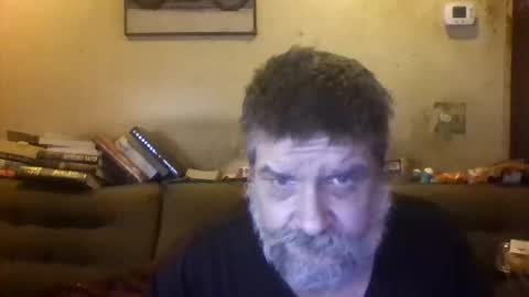 redmud3 online show from November 14, 2025, 4:49 pm