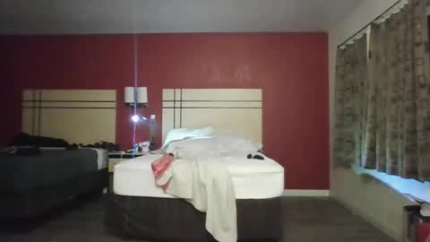 Snapshot of redruby1999 chatting on March 10, 2026, 8:30 am redruby1999 online show from March 10, 2026, 8:30 am