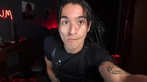 Red online show from April 5, 2026, 4:31 am