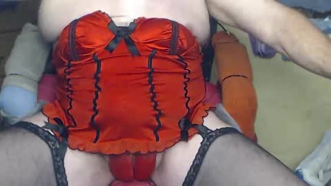 Red Satin Coat online show from September 14, 2025, 2:44 am