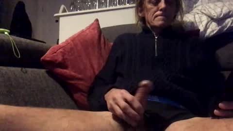 Snapshot of redspider1543 chatting on December 6, 2024, 5:00 pm Redspider154 online show from December 6, 2024, 5:00 pm