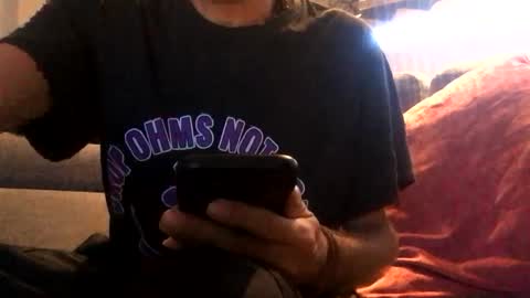 Snapshot of redspider1543 chatting on October 8, 2025, 6:05 pm Redspider154 online show from October 8, 2025, 6:05 pm