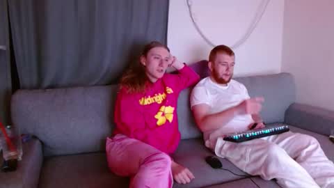 RedxBrat online show from April 1, 2026, 8:04 am