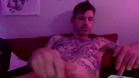 reeeves2 online show from October 15, 2025, 8:53 pm