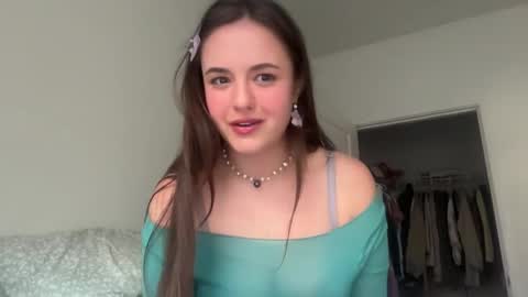 Snapshot of reginababyy chatting on April 9, 2026, 1:49 am Its Reginaaa online show from April 9, 2026, 1:49 am