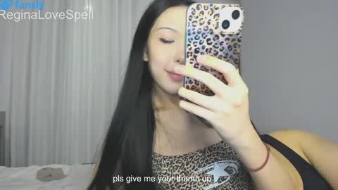 Snapshot of reginainspace chatting on May 26, 2026, 12:34 pm Regina online show from May 26, 2026, 12:34 pm