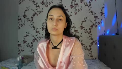 Snapshot of reginamoon12 chatting on January 23, 2025, 6:03 pm Alisa online show from January 23, 2025, 6:03 pm