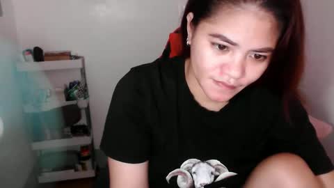 Snapshot of reign2525 chatting on September 13, 2025, 3:12 pm reign2525 online show from September 13, 2025, 3:12 pm