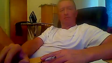 Snapshot of reini7211 chatting on January 17, 2025, 9:39 am reini7211 online show from January 17, 2025, 9:39 am